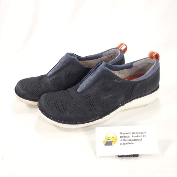 Clarks Artisan Casual Slip On Leather Loafer Flat Womens Size 7.5 26117832 Blue - Picture 1 of 9
